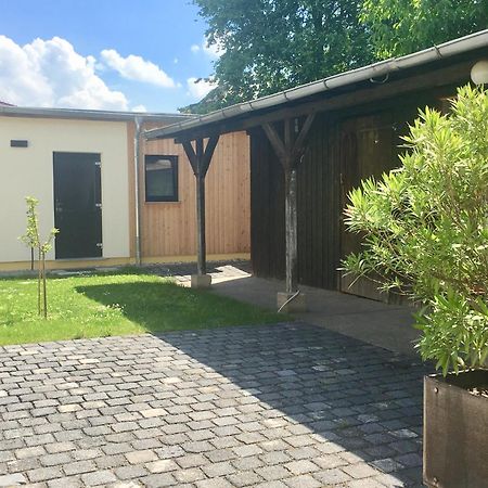 Die Senfbude - Wunderschoene Apartments Fuer 4 Personen Mit Terrasse & Stellplatz Лайпциг Екстериор снимка