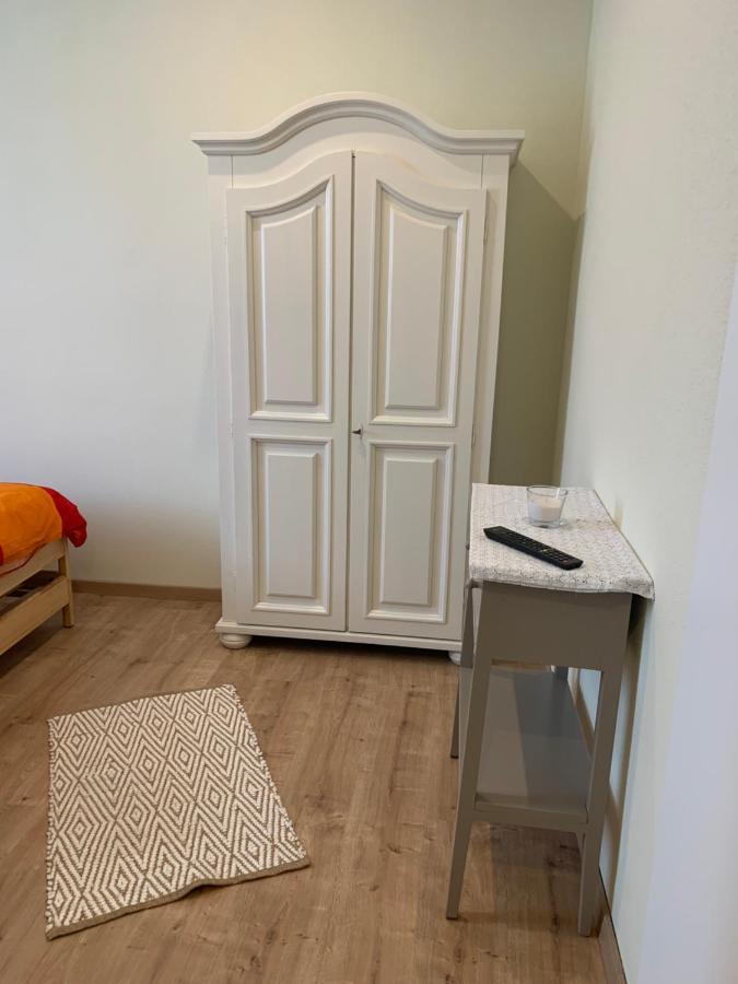 Die Senfbude - Wunderschoene Apartments Fuer 4 Personen Mit Terrasse & Stellplatz Лайпциг Екстериор снимка